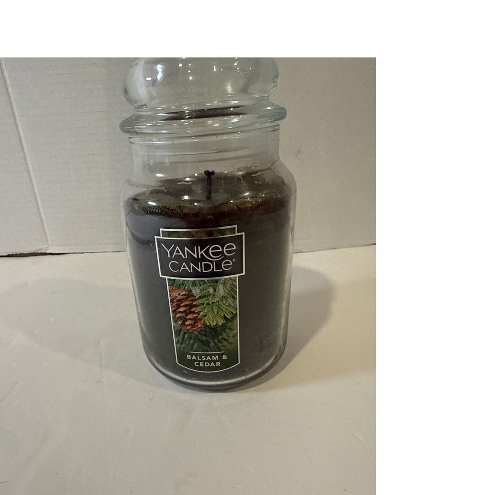 Yankee Candle Balsam & Cedar Large Jar Candle 22 oz Single Wick Green Glass Lid